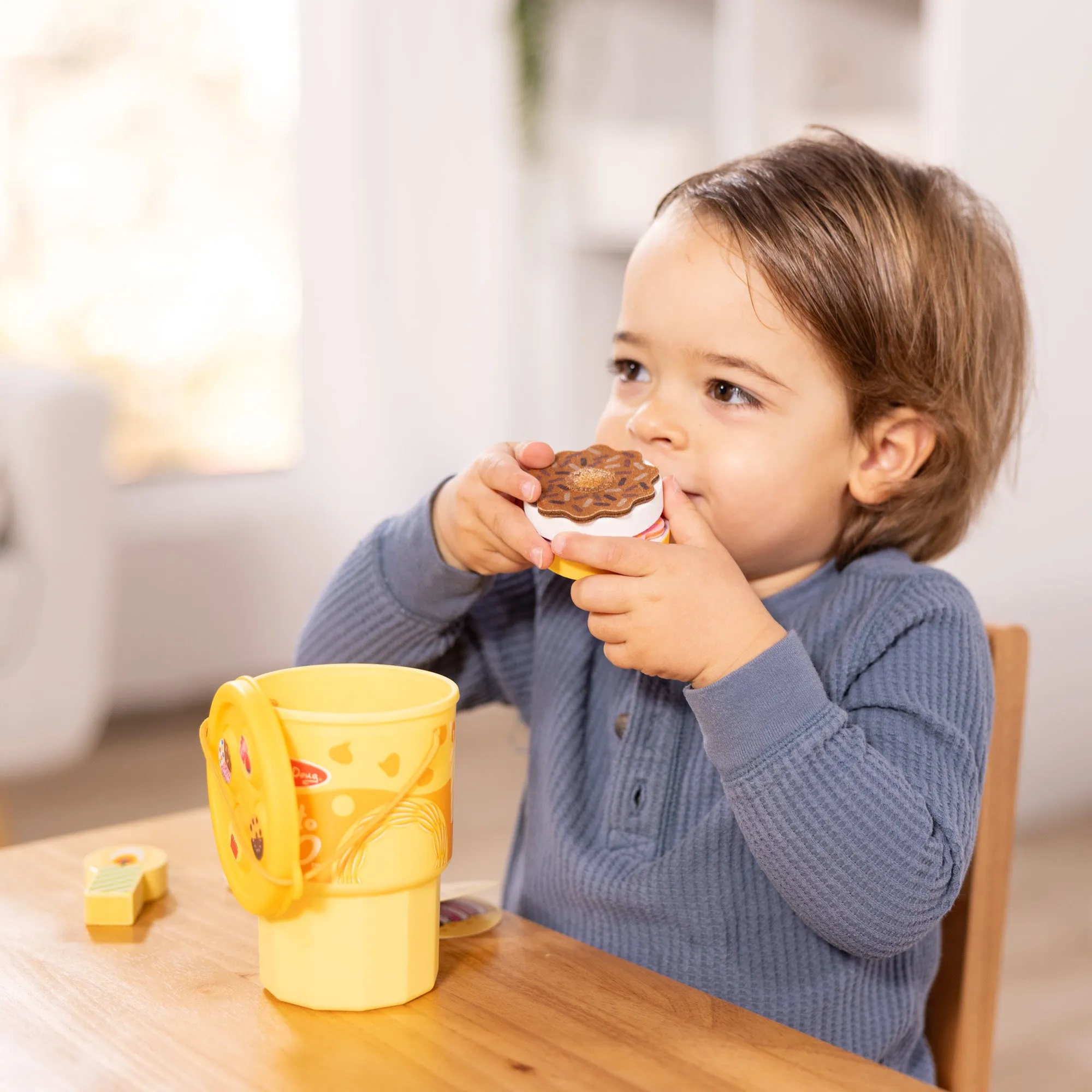 Play to Go Cake & Cookies Play Set