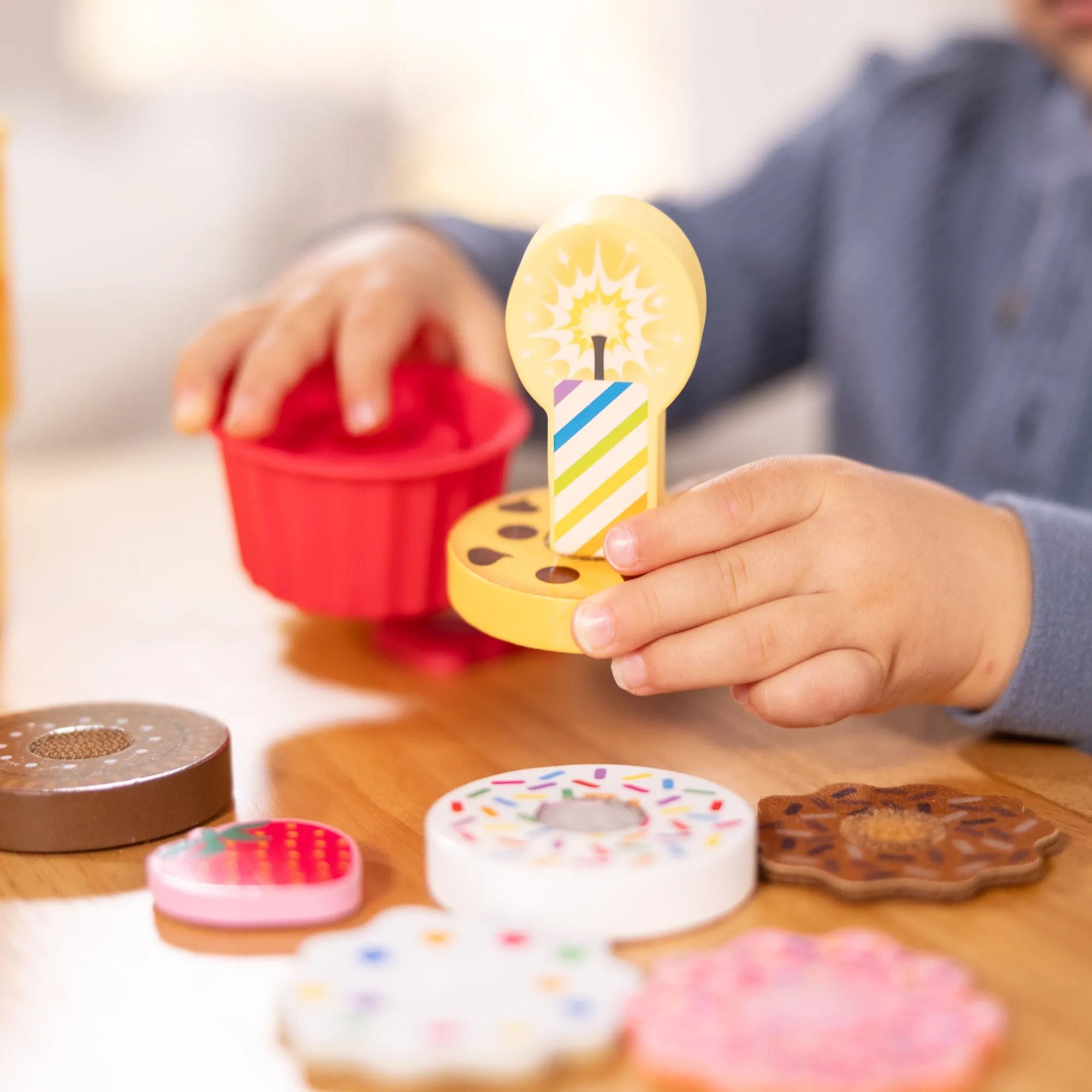 Play to Go Cake & Cookies Play Set